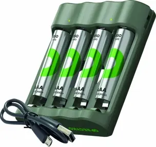 CHARGEUR CLASSIQUE + 4 ACCUS AA 2000mAh inclus
